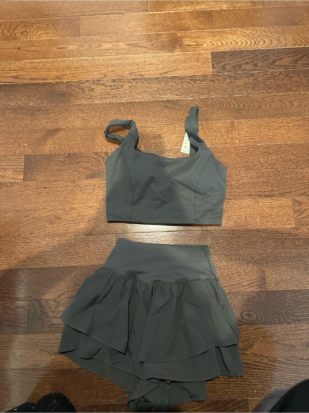 Aerie Women's Dark Gray Two-Piece Active Crop Top & Skort Set